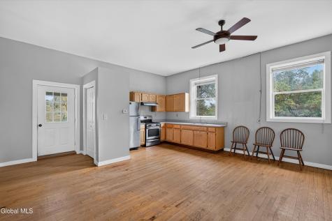 1099 Ny-32 Stillwater NY 12170