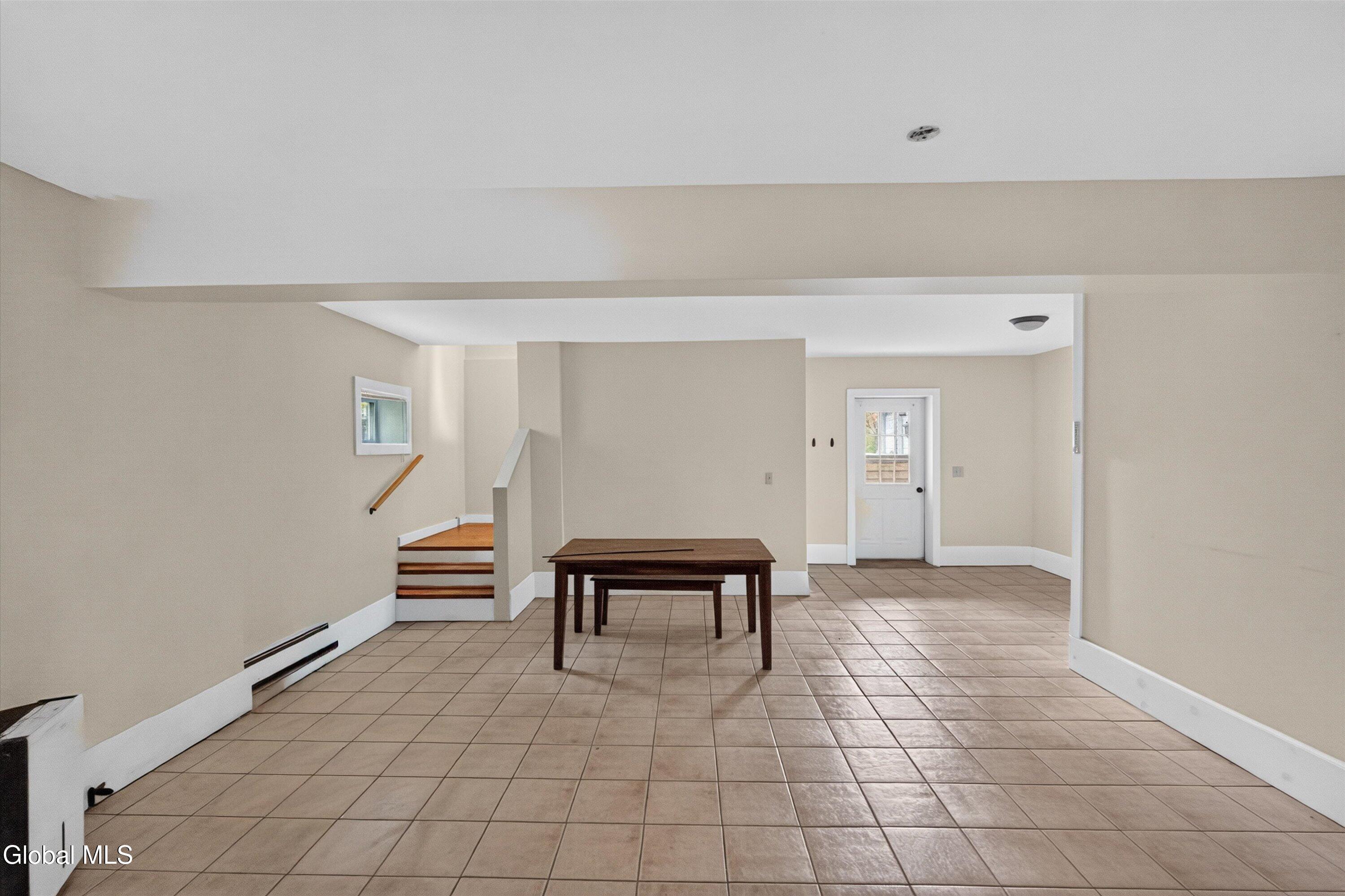 1099 Ny-32 Stillwater NY 12170