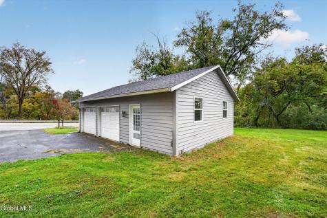 1099 Ny-32 Stillwater NY 12170