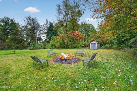 1099 Ny-32 Stillwater NY 12170