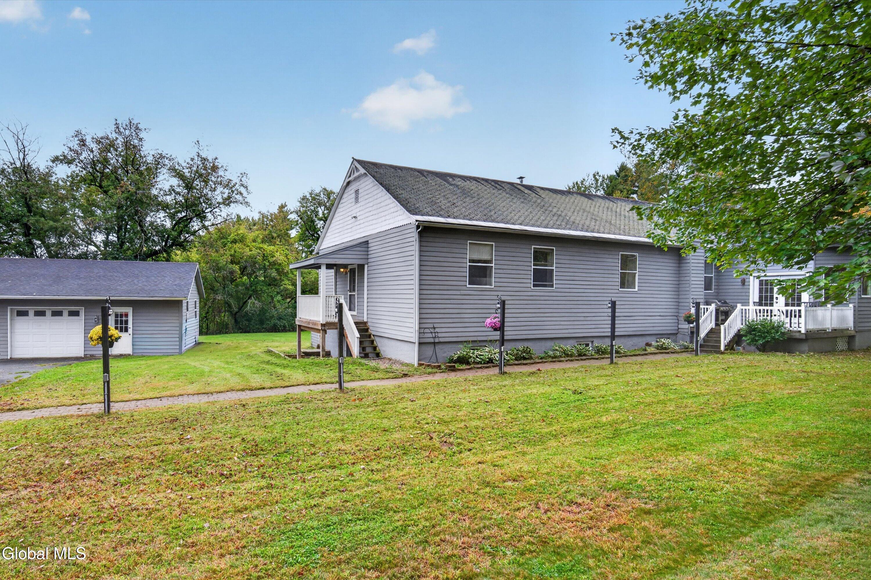 1099 Ny-32 Stillwater NY 12170