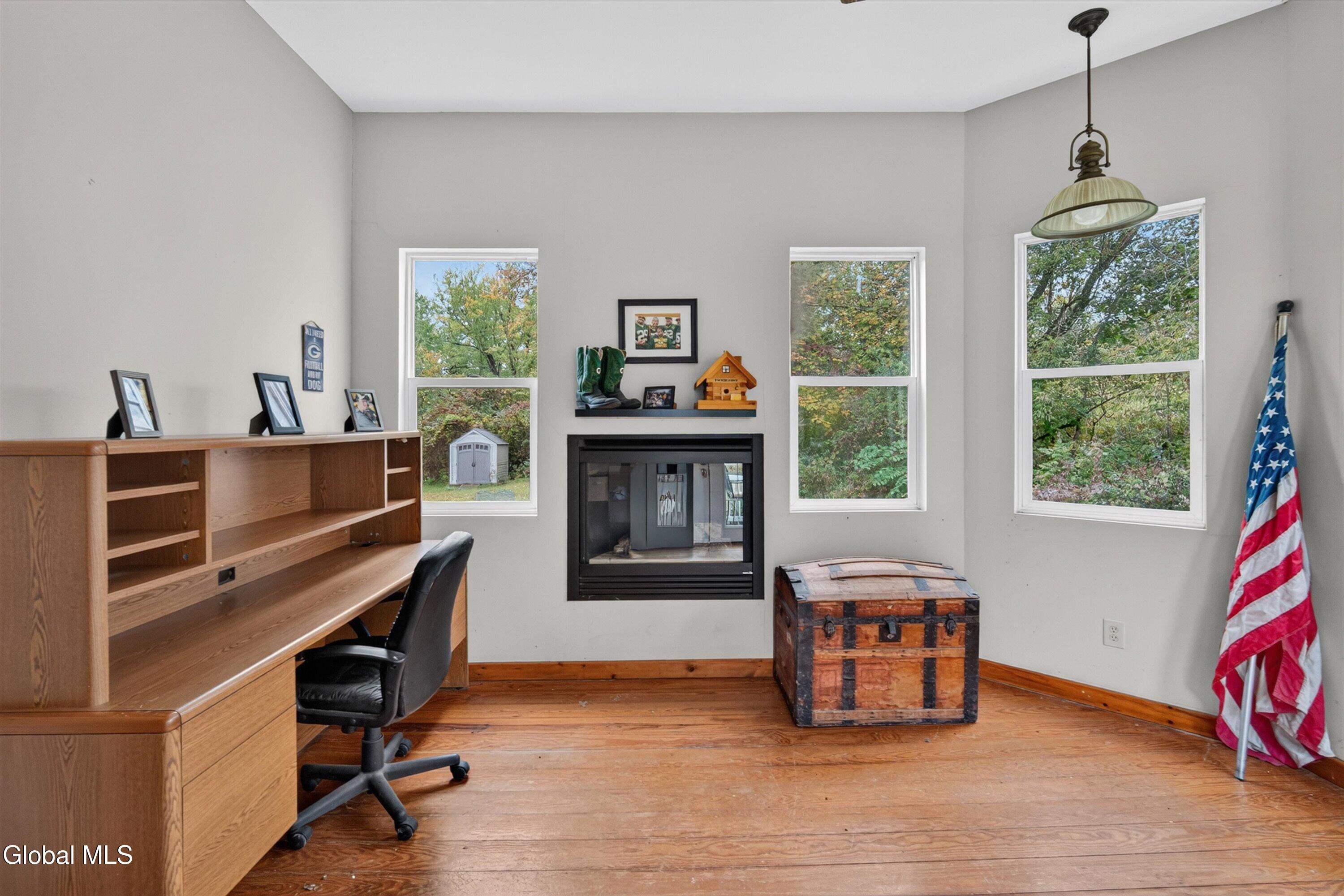 1099 Ny-32 Stillwater NY 12170
