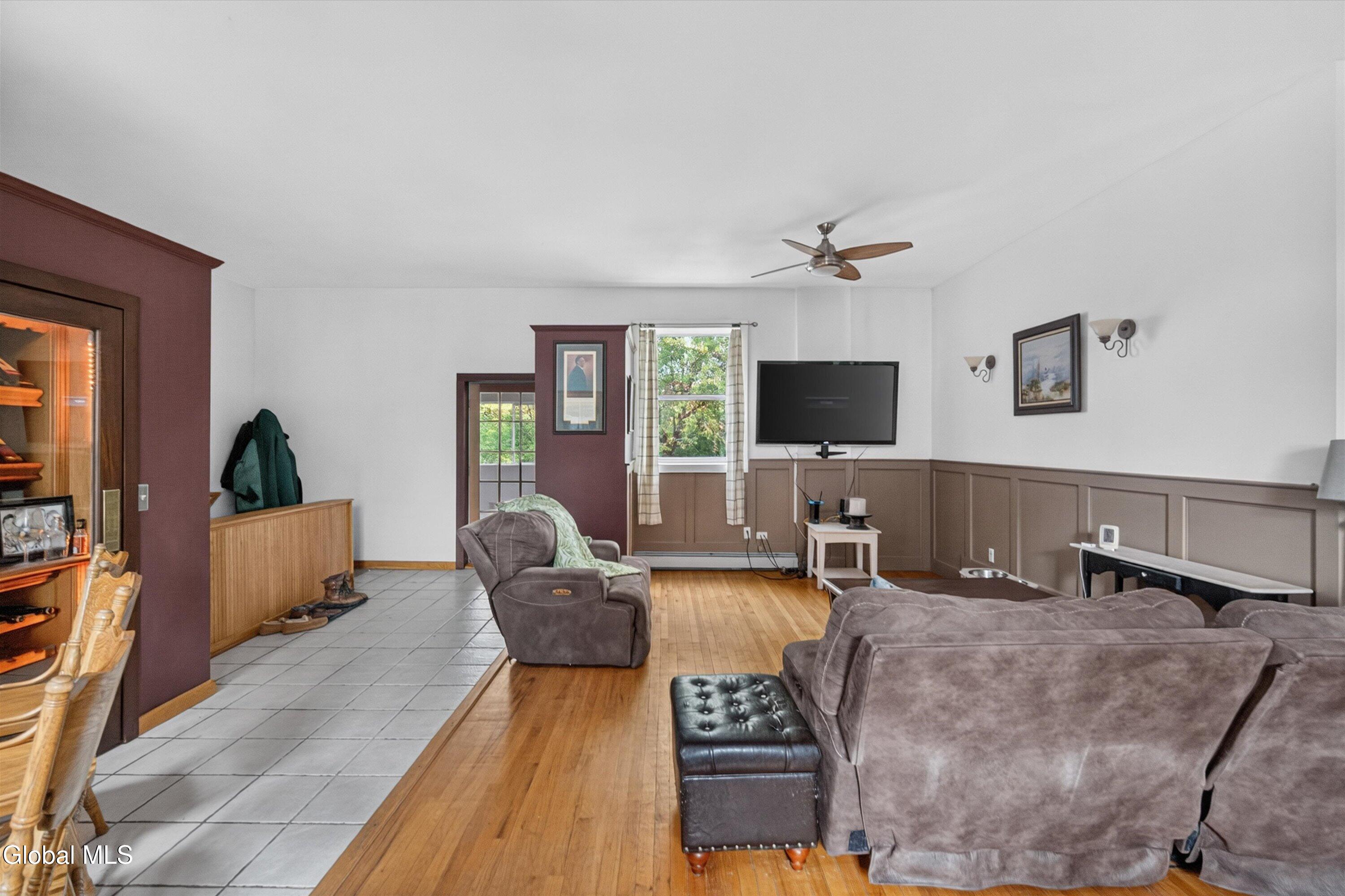1099 Ny-32 Stillwater NY 12170