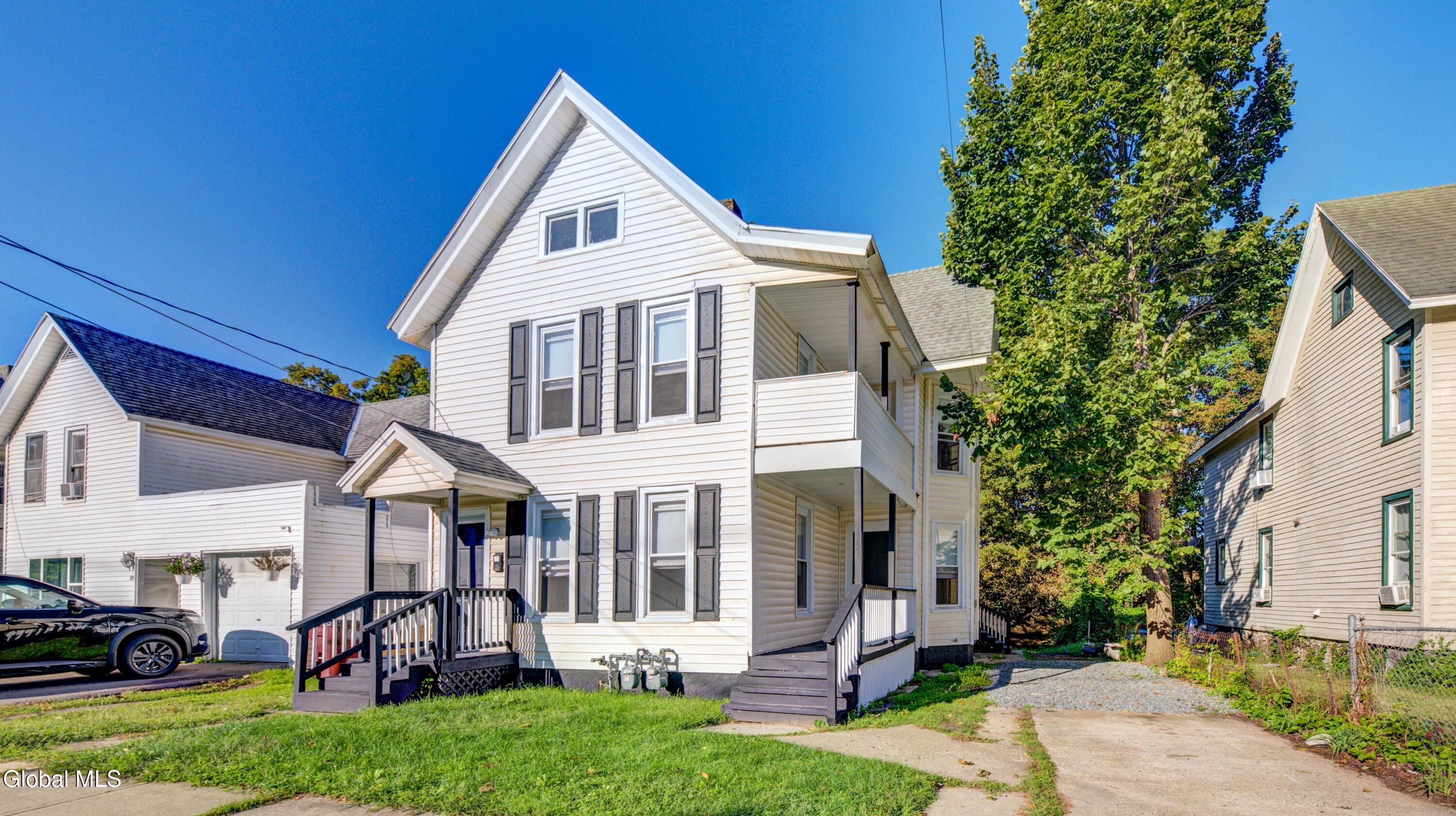 28 Park Street Gloversville NY 12078