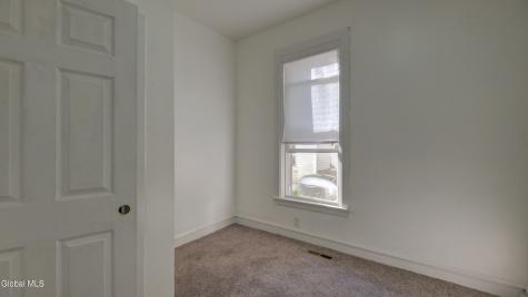 28 Park Street Gloversville NY 12078