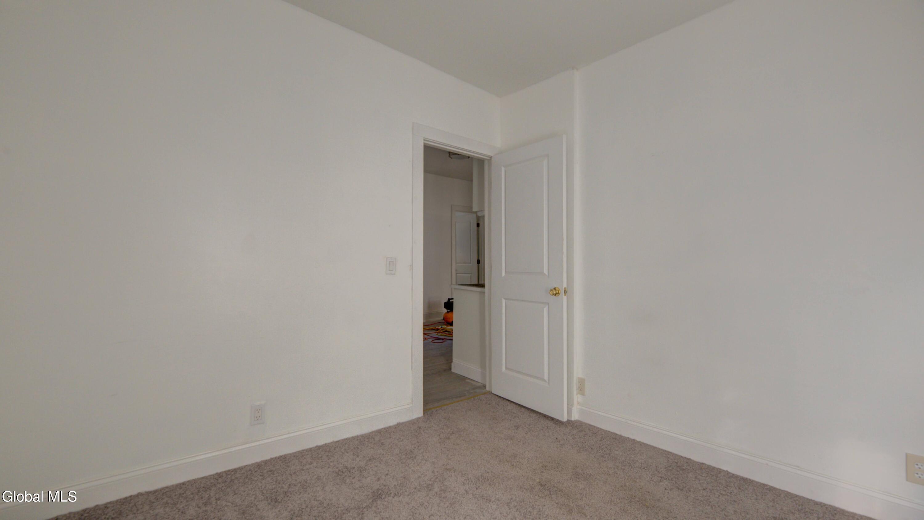 28 Park Street Gloversville NY 12078