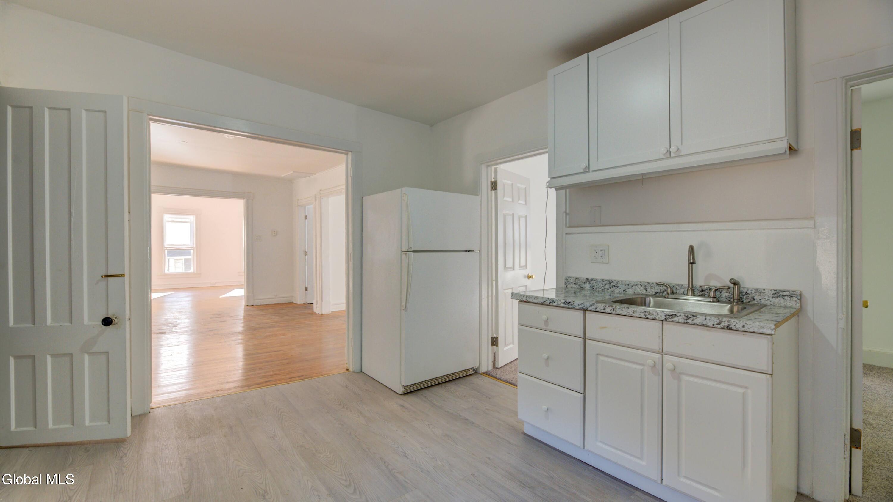 28 Park Street Gloversville NY 12078