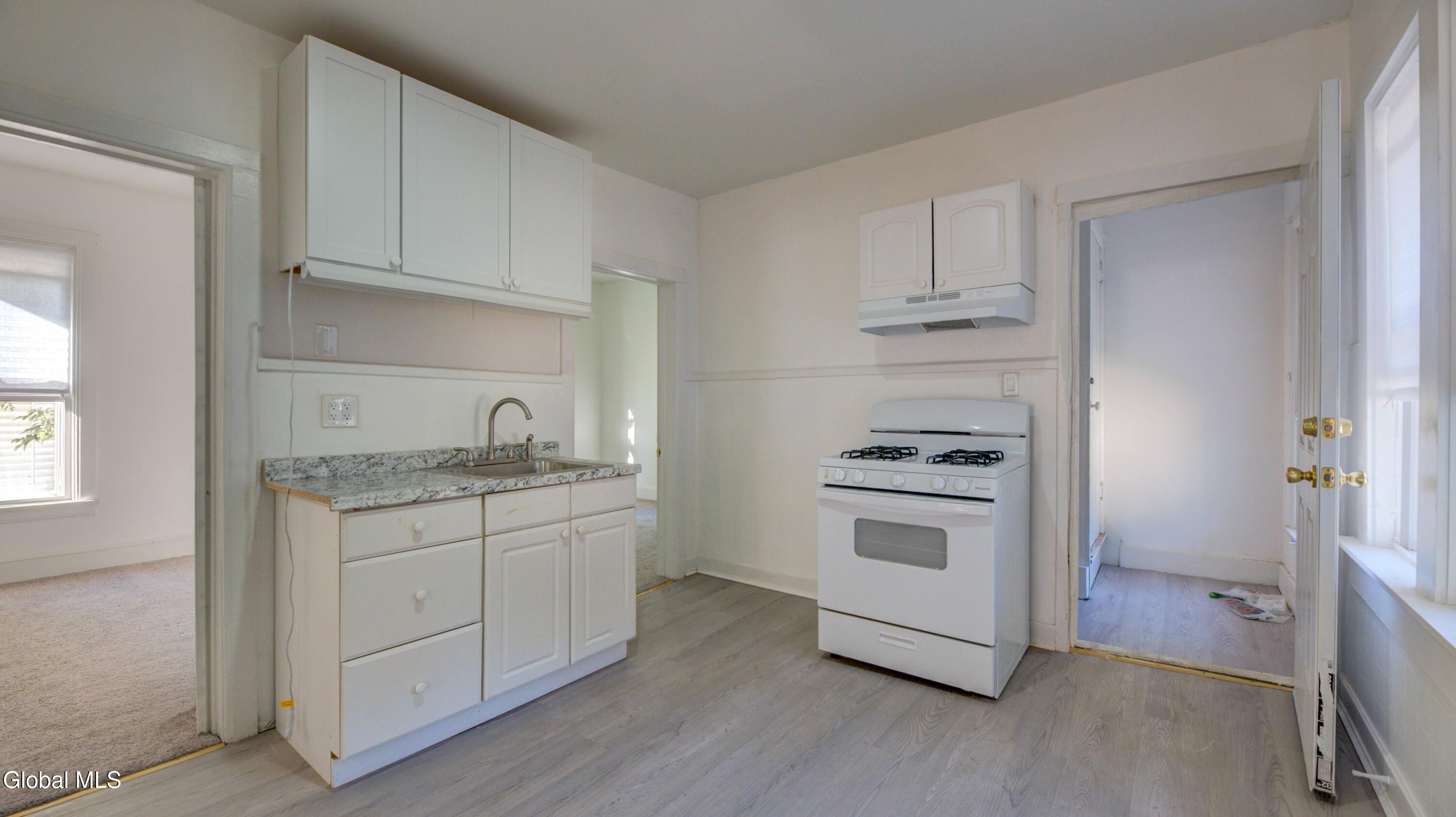 28 Park Street Gloversville NY 12078