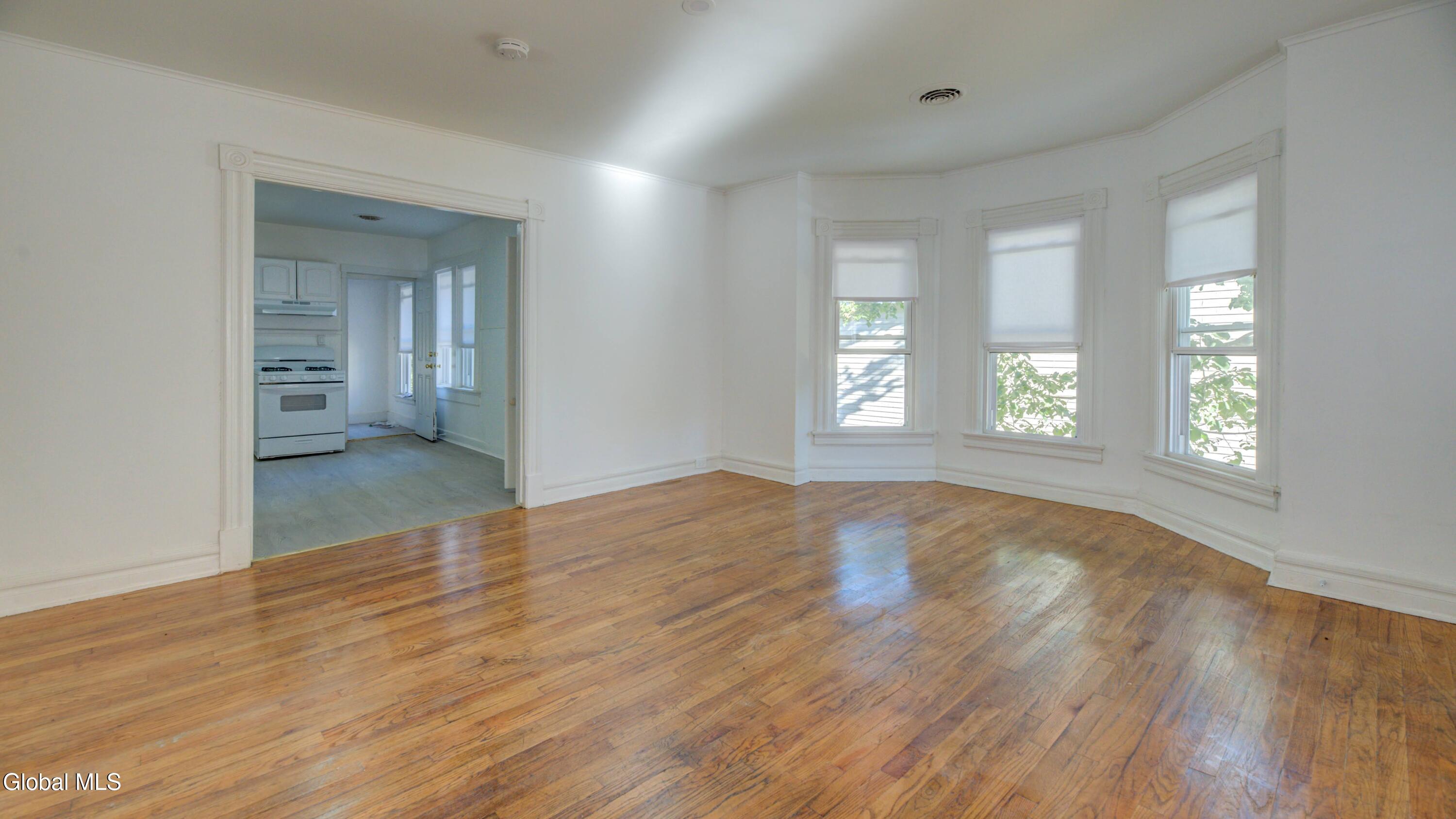 28 Park Street Gloversville NY 12078