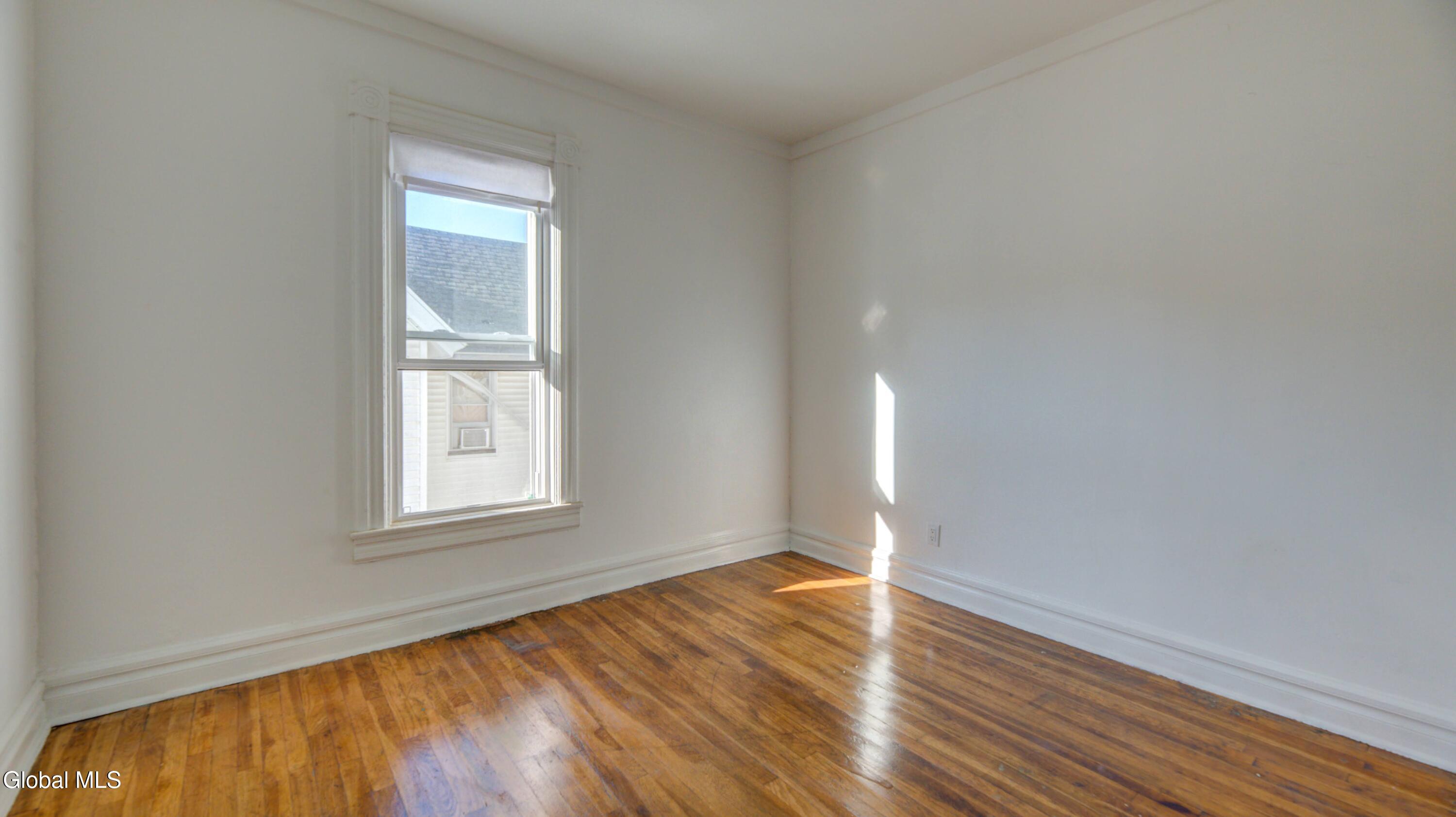 28 Park Street Gloversville NY 12078