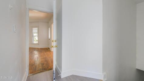 28 Park Street Gloversville NY 12078
