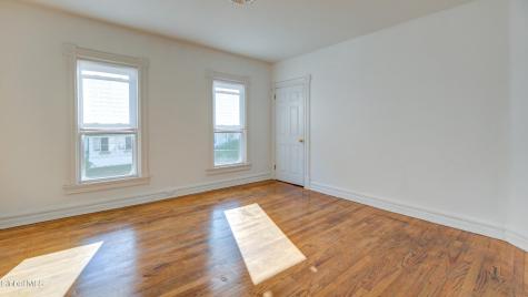 28 Park Street Gloversville NY 12078