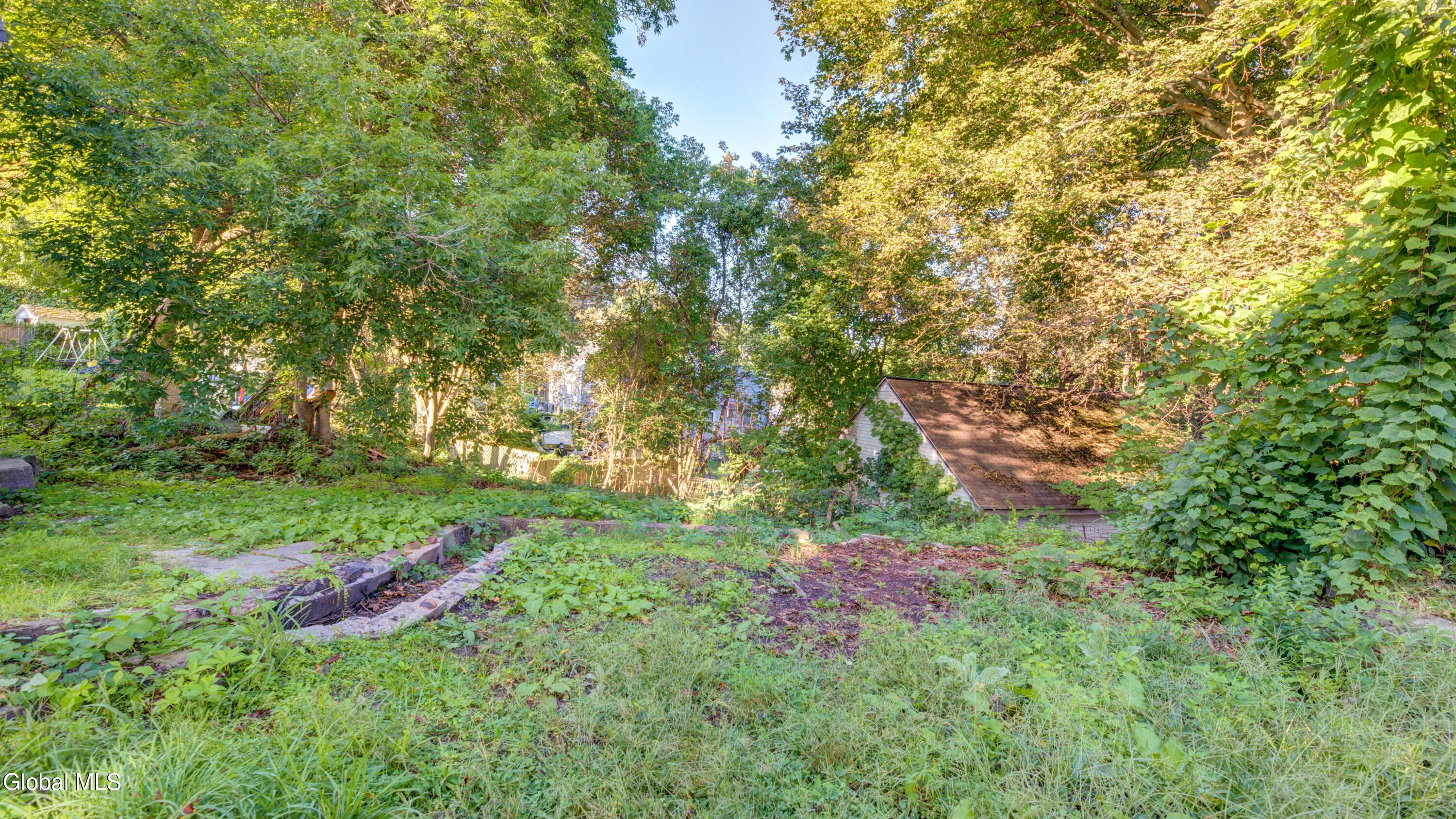 28 Park Street Gloversville NY 12078