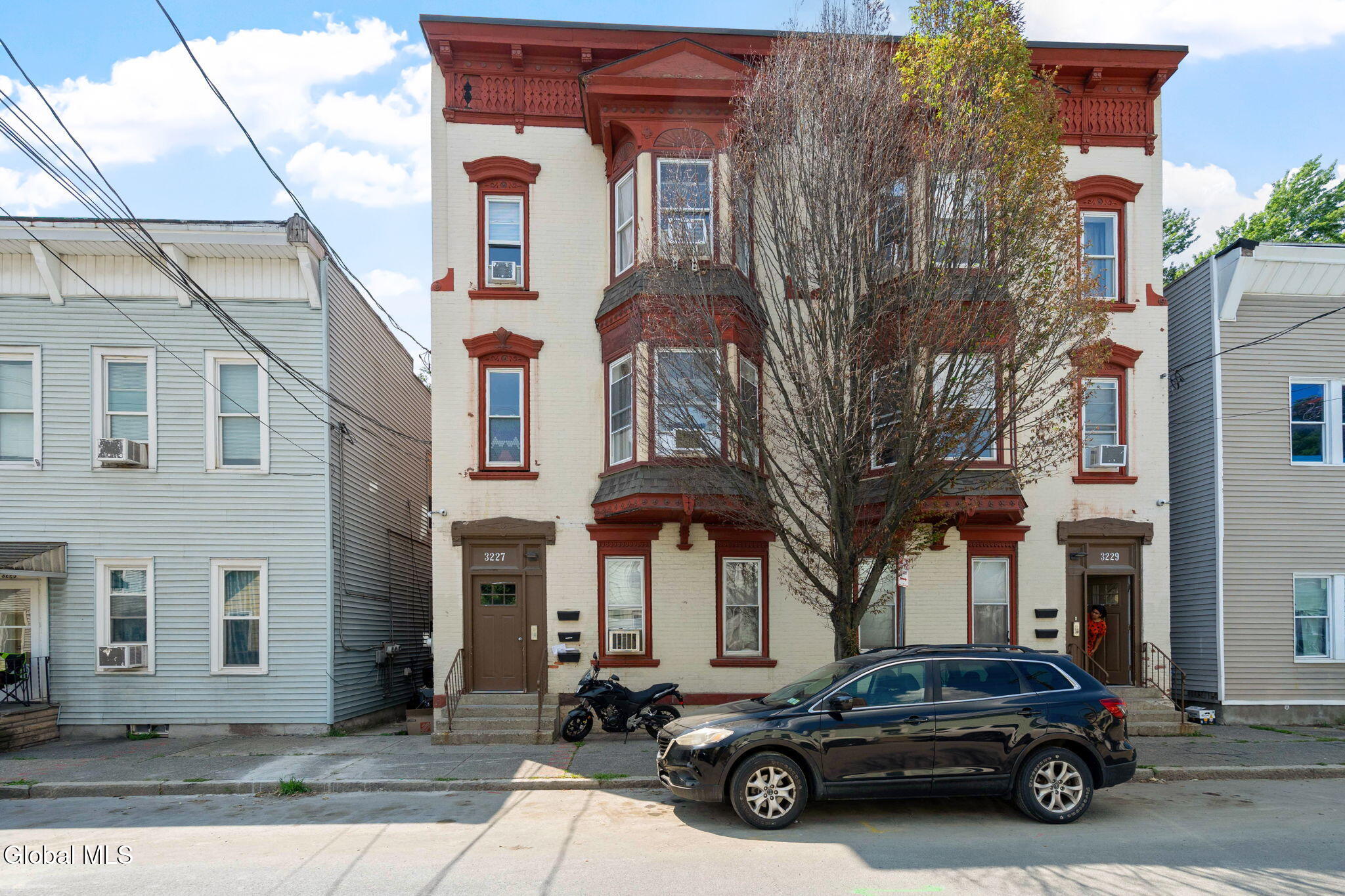 3227-3229 7th Avenue Troy NY 12180