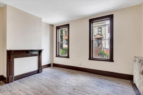 44 Osborne Street Albany NY 12202