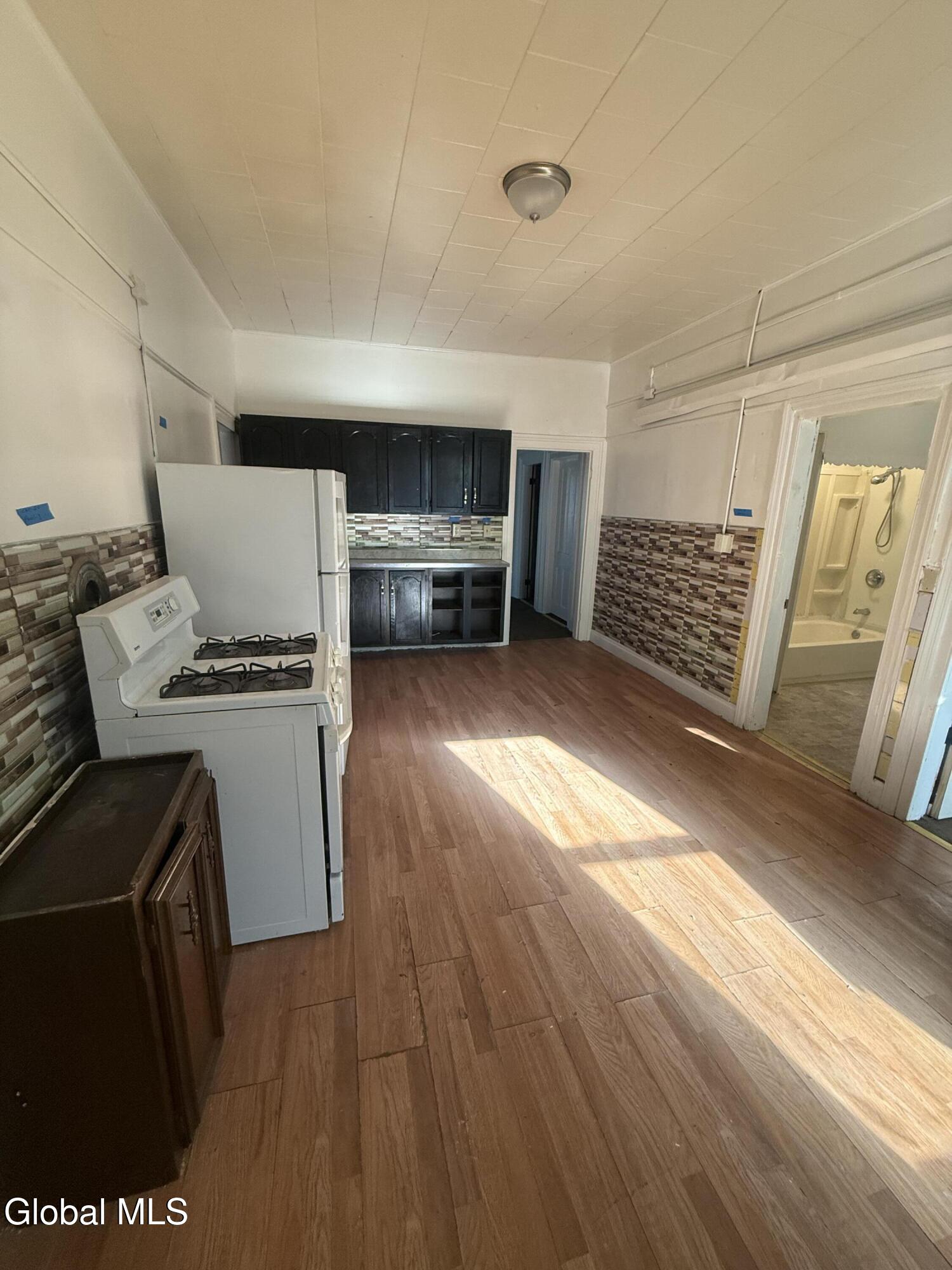 486 4th Street Troy NY 12180