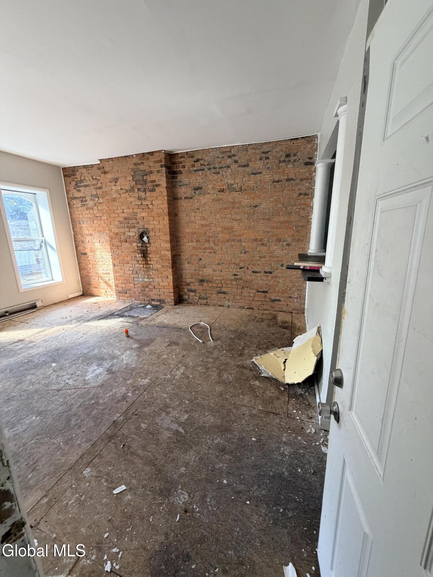 13 Lexington Avenue Albany NY 12206