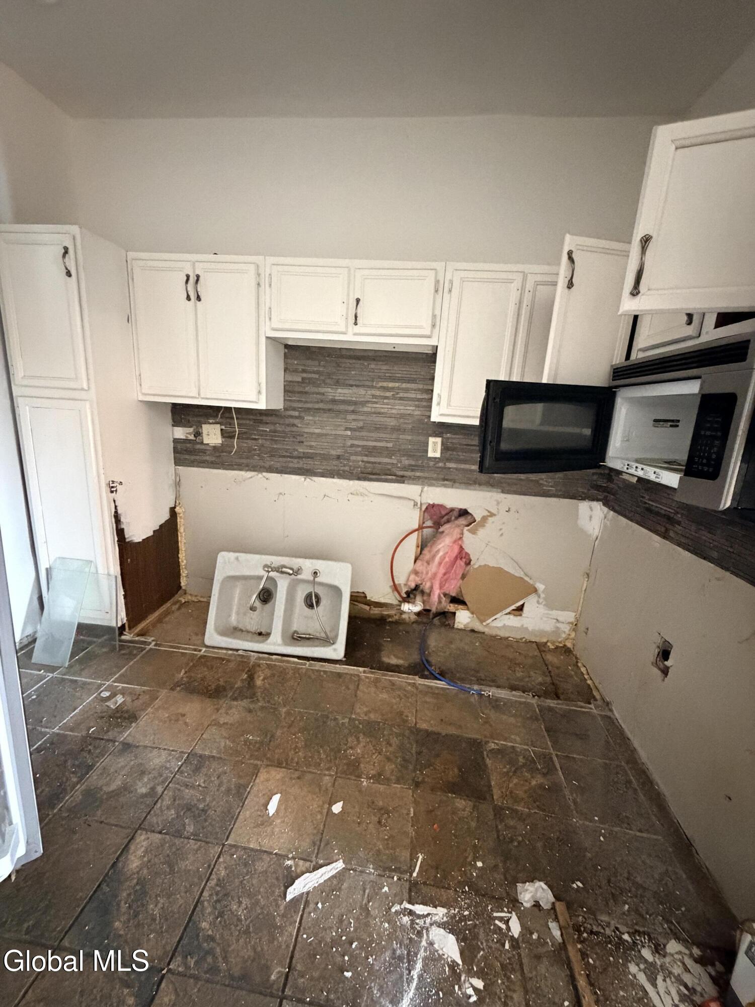 13 Lexington Avenue Albany NY 12206