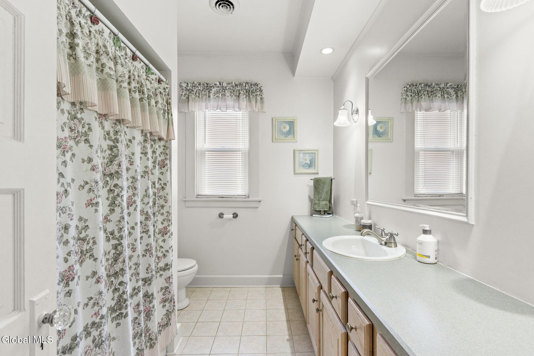 1603 Union Street Schenectady NY 12309