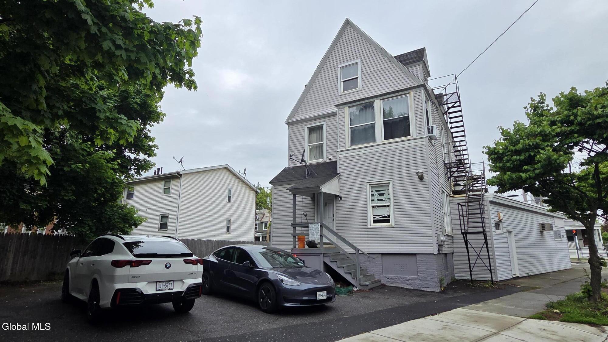 404 Delaware Avenue Albany NY 12209