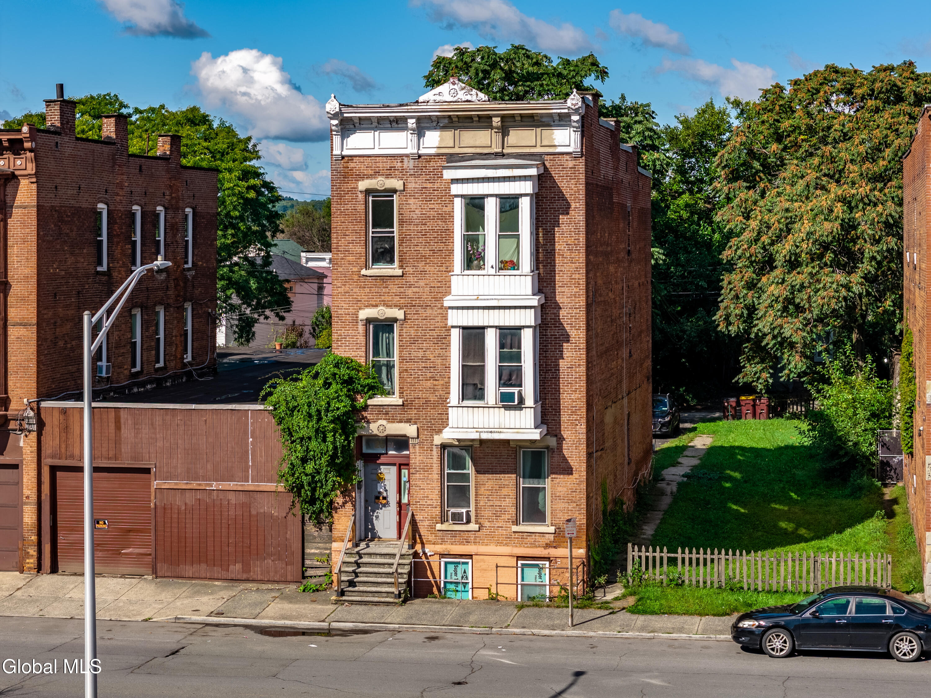 2531 6th Avenue Troy NY 12180