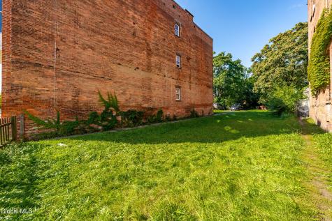 2531 6th Avenue Troy NY 12180