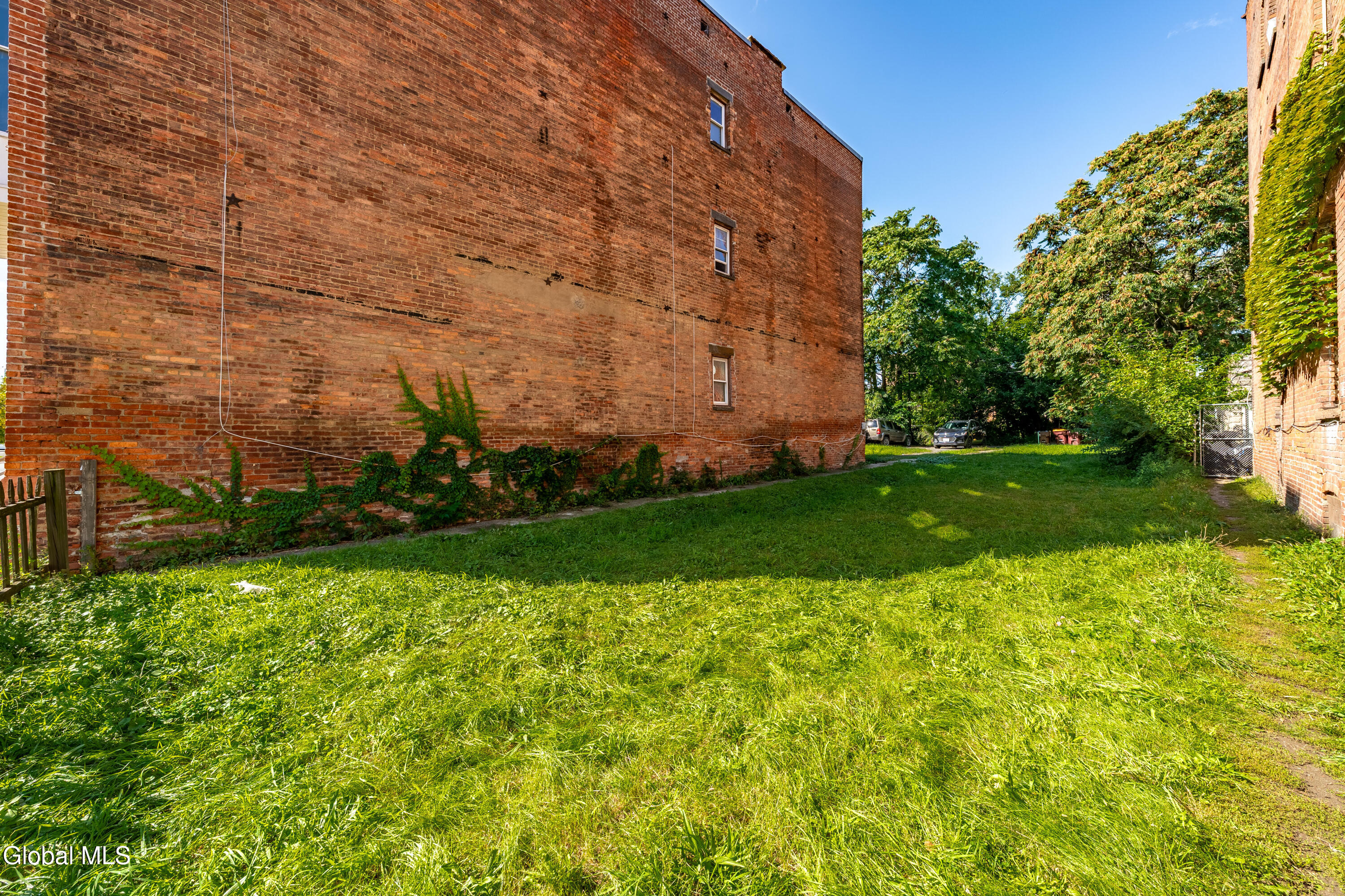 2531 6th Avenue Troy NY 12180