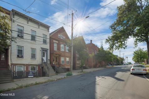 210 Myrtle Avenue Albany NY 12202