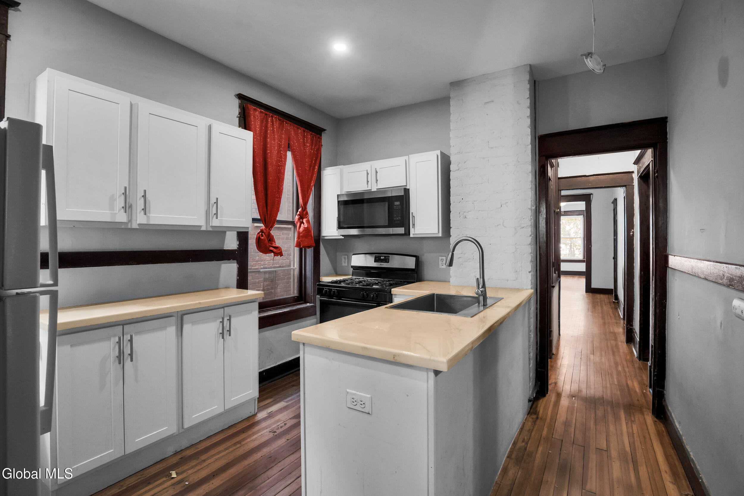 210 Myrtle Avenue Albany NY 12202