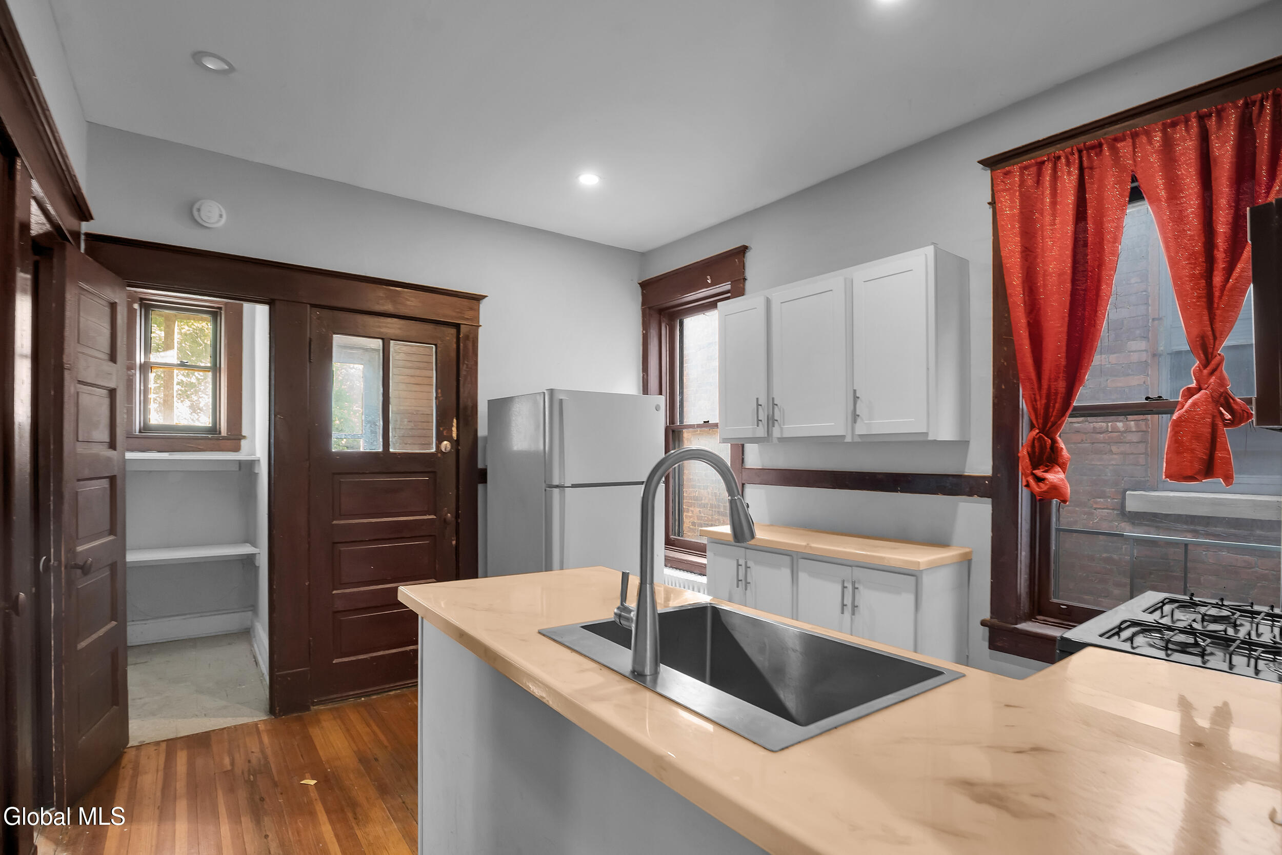 210 Myrtle Avenue Albany NY 12202