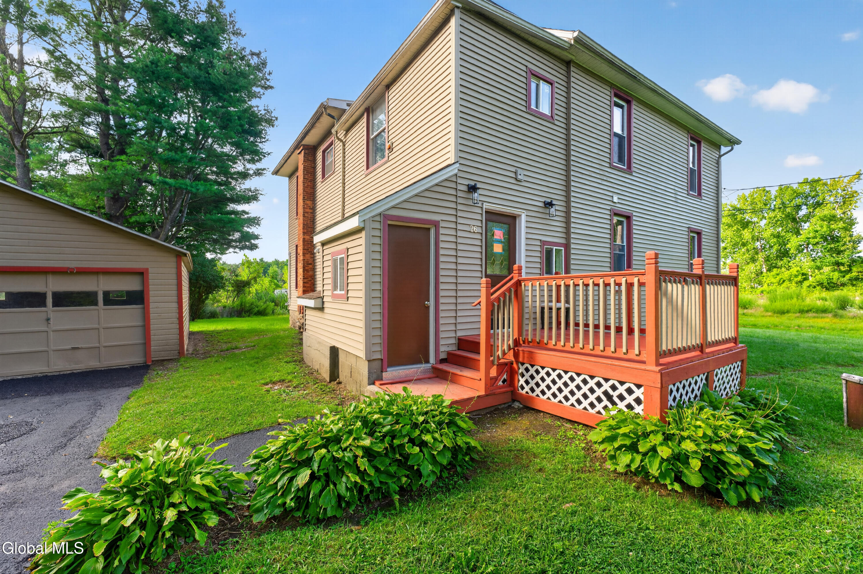 26 Verbraska Avenue Amsterdam NY 12010