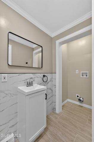 26 Verbraska Avenue Amsterdam NY 12010