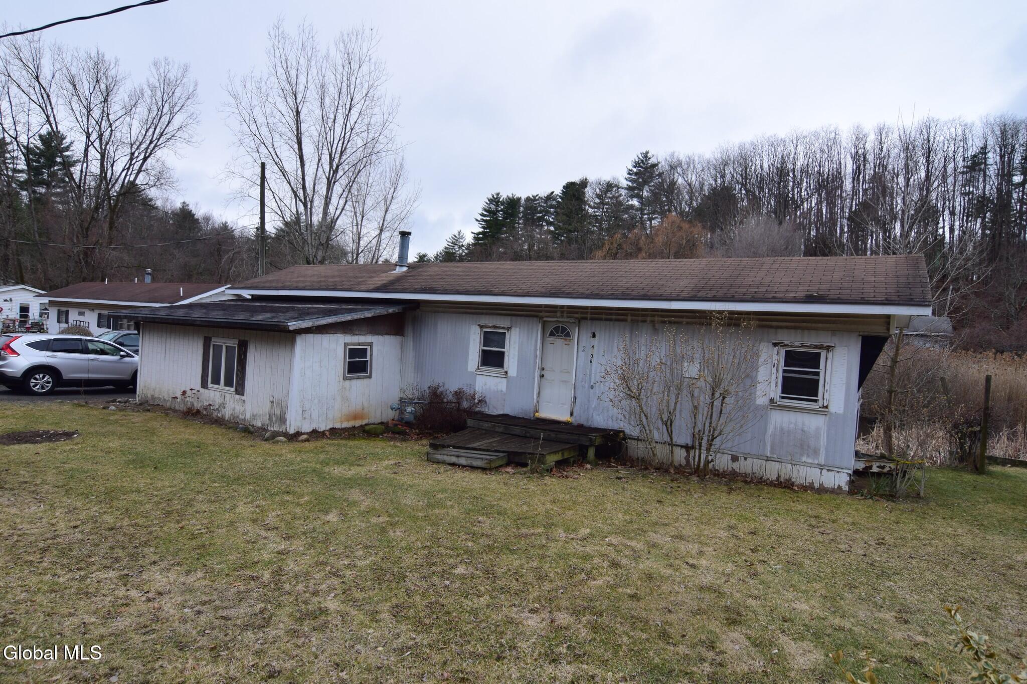 460 Cold Spring Road Saratoga Springs NY 12866