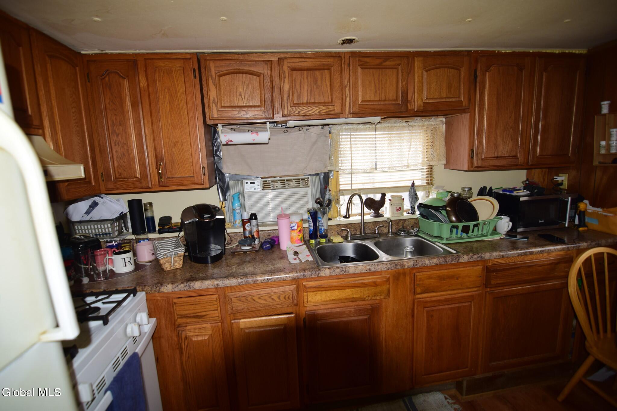460 Cold Spring Road Saratoga Springs NY 12866