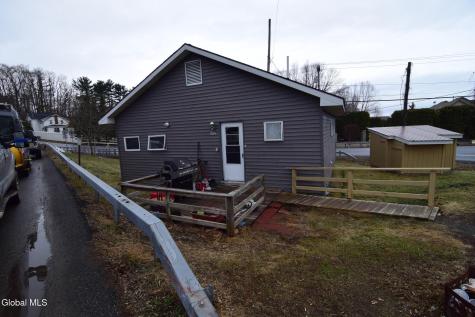 460 Cold Spring Road Saratoga Springs NY 12866