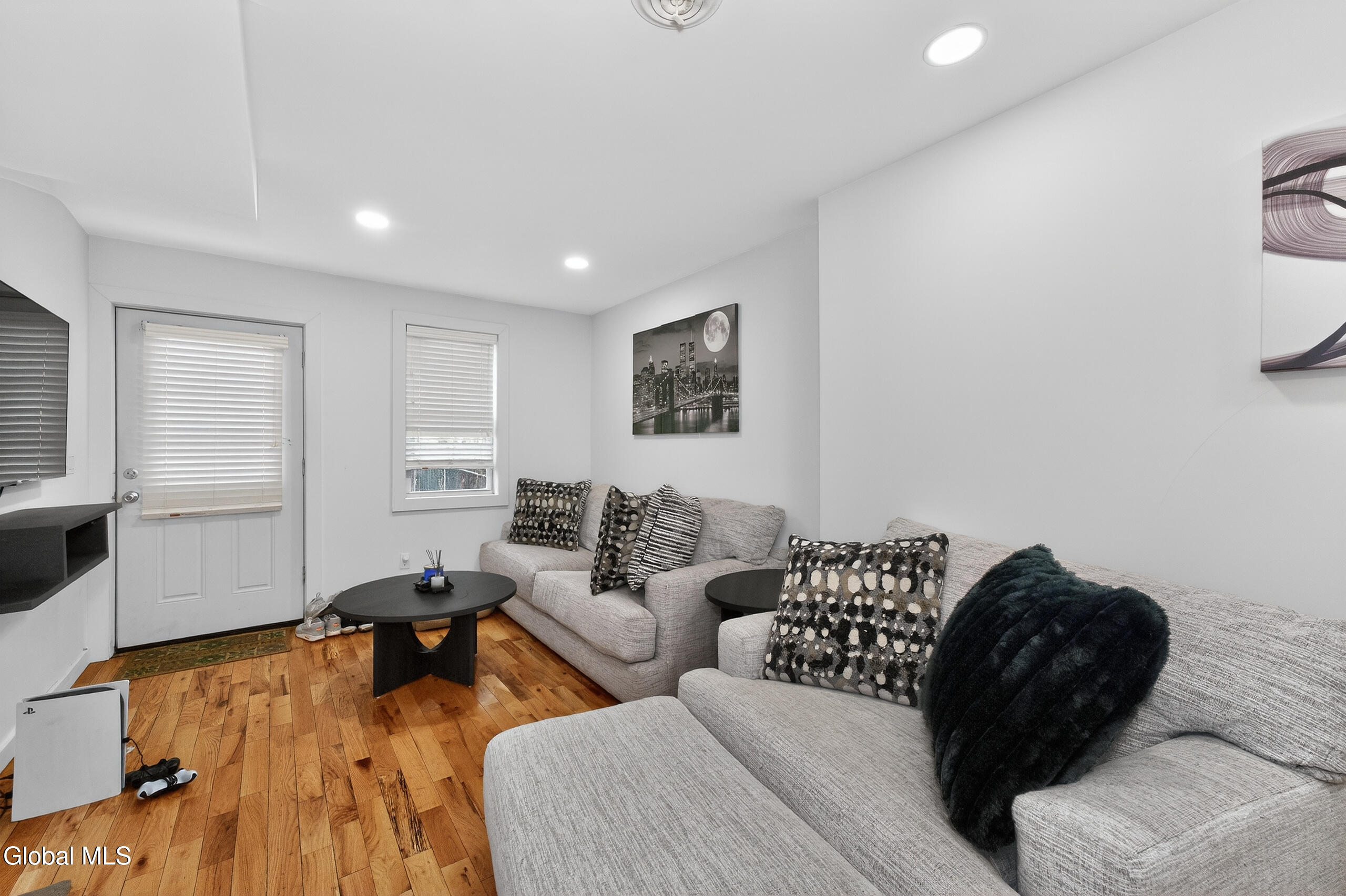 479 2nd Street Troy NY 12180
