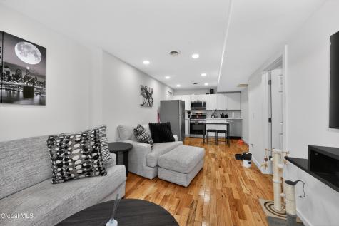 479 2nd Street Troy NY 12180