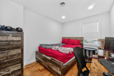 479 2nd Street Troy NY 12180