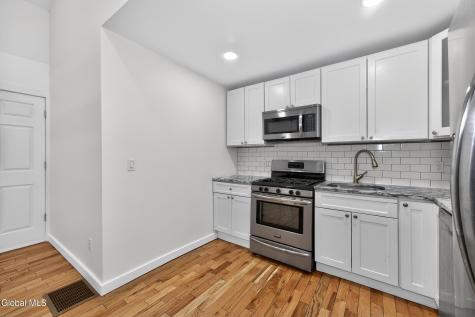 479 2nd Street Troy NY 12180