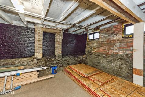 479 2nd Street Troy NY 12180