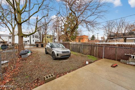 479 2nd Street Troy NY 12180