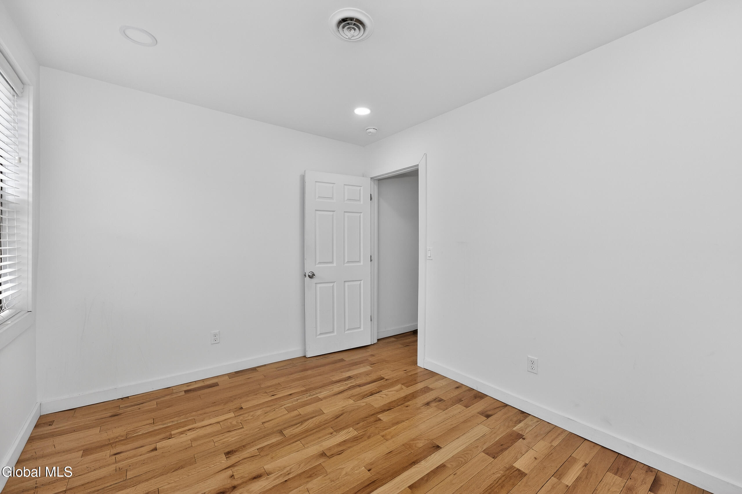 479 2nd Street Troy NY 12180