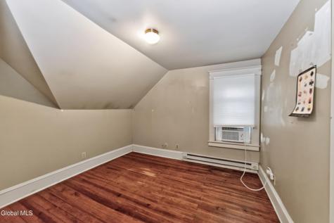 2177 Helderberg Avenue Schenectady NY 12306