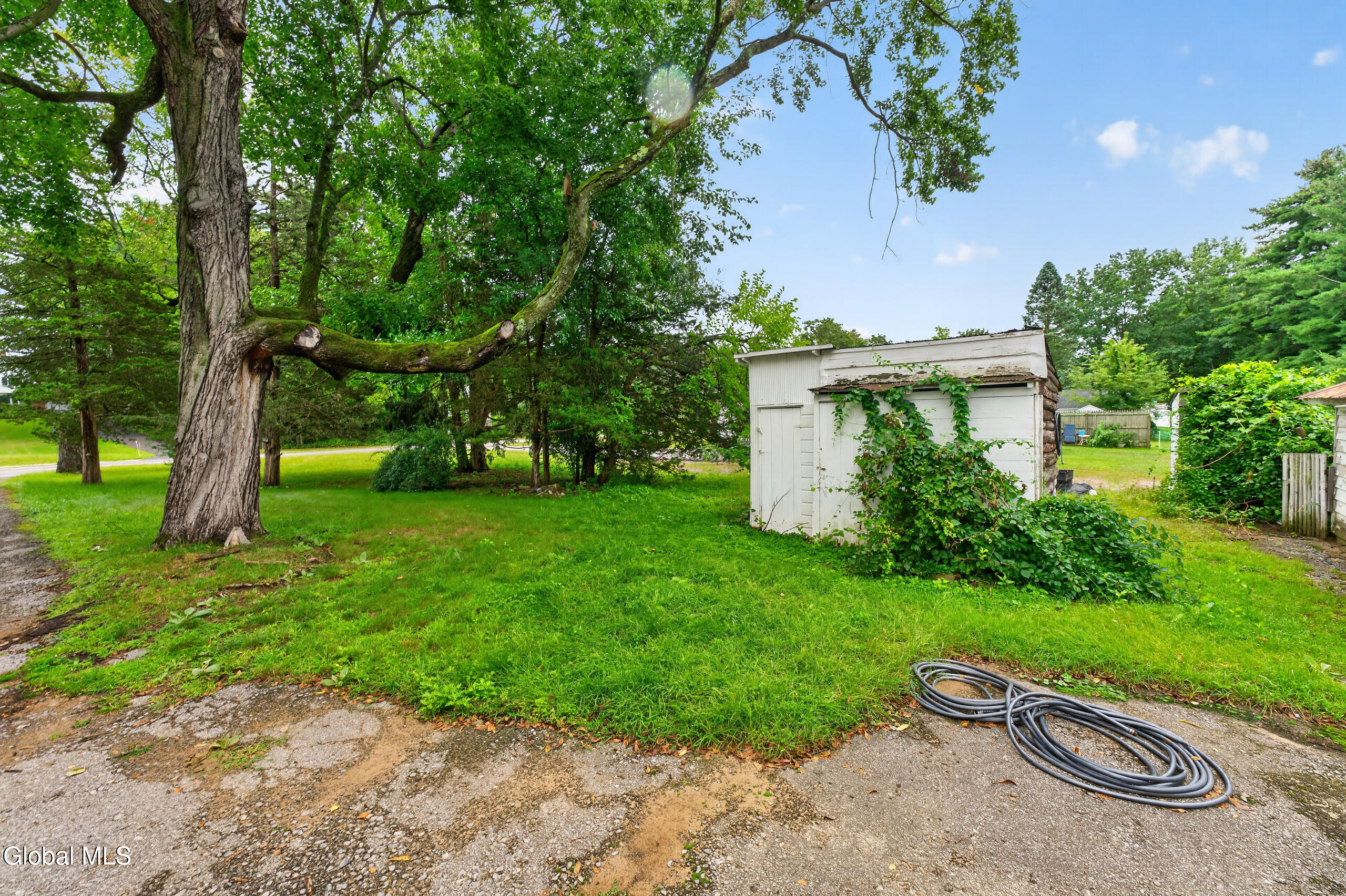 2177 Helderberg Avenue Schenectady NY 12306