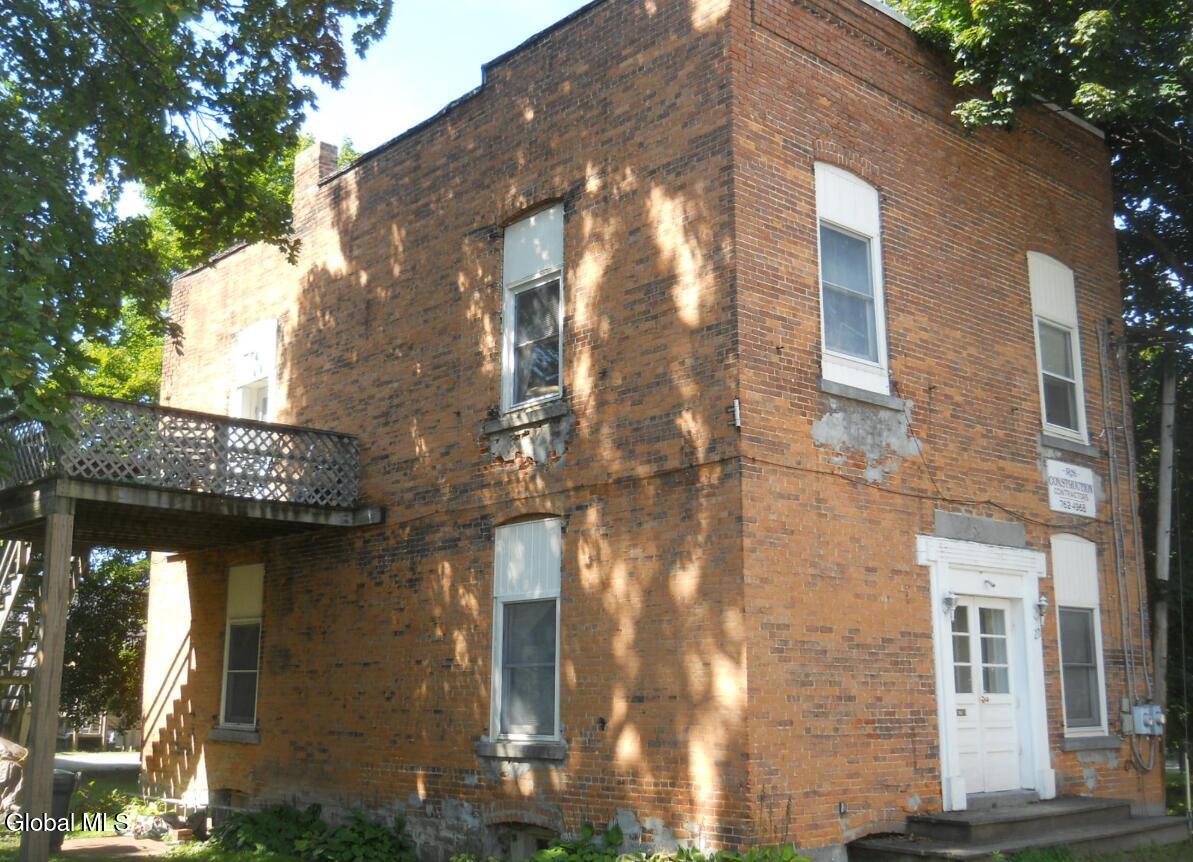 43 Cayadutta Street Gloversville NY 12078