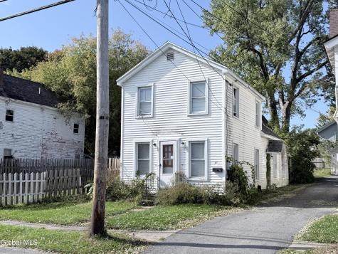 43 Cayadutta Street Gloversville NY 12078