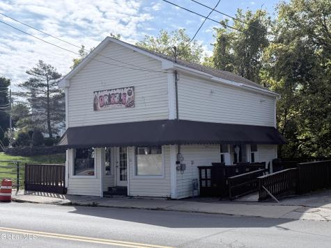 43 Cayadutta Street Gloversville NY 12078