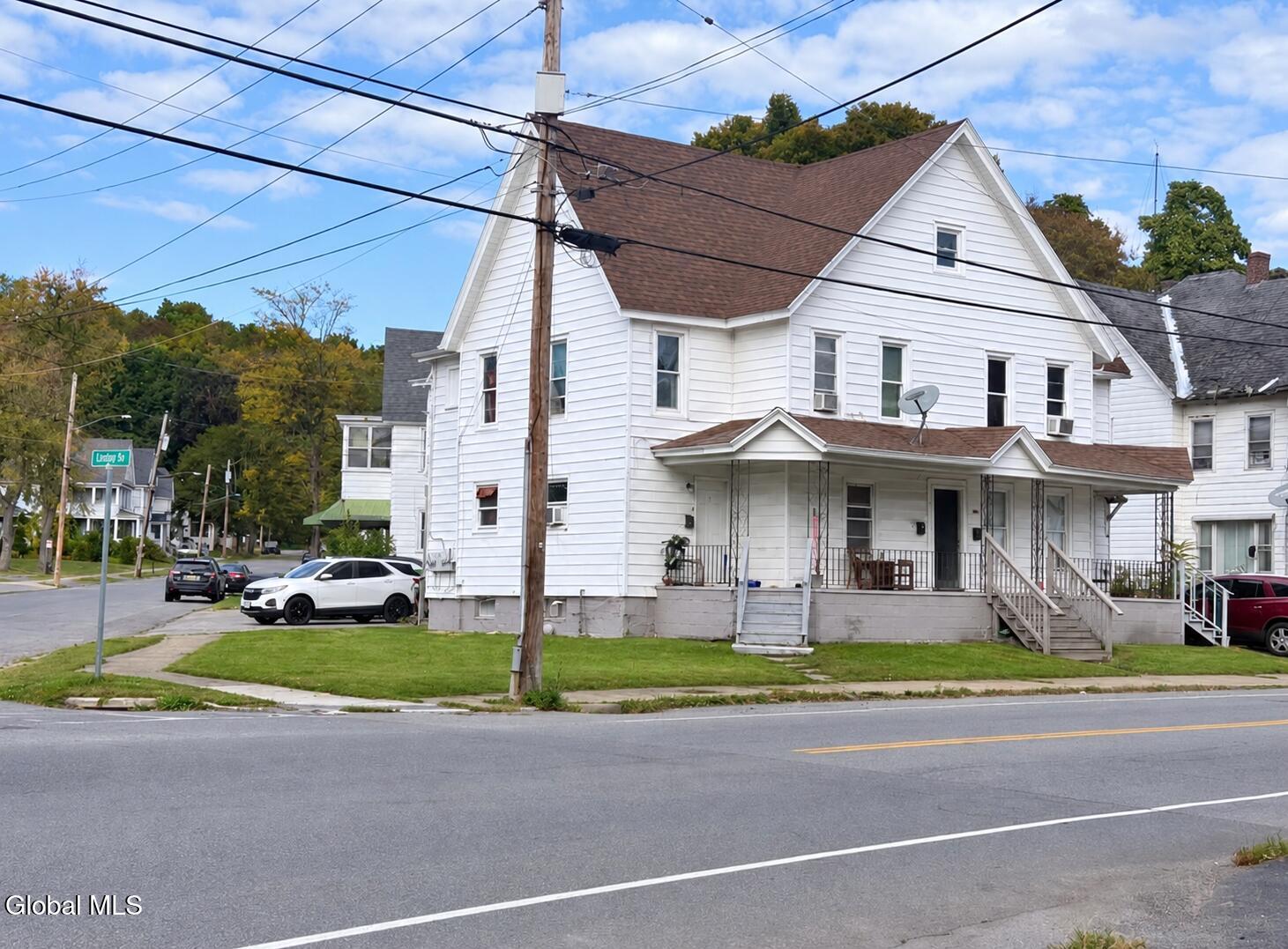 43 Cayadutta Street Gloversville NY 12078