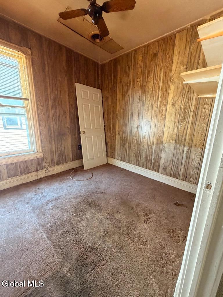12 6th Street Gloversville NY 12078