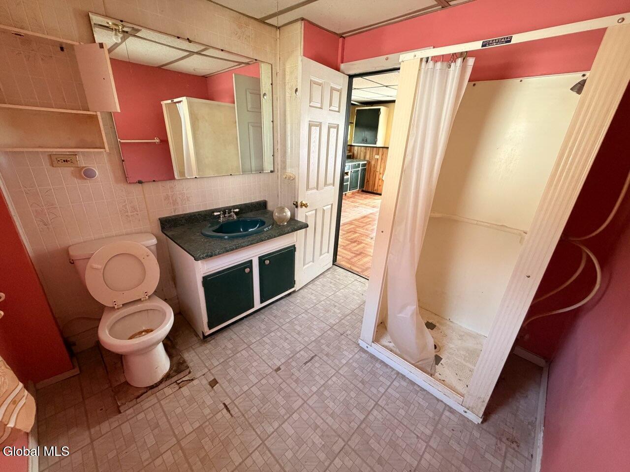 12 6th Street Gloversville NY 12078